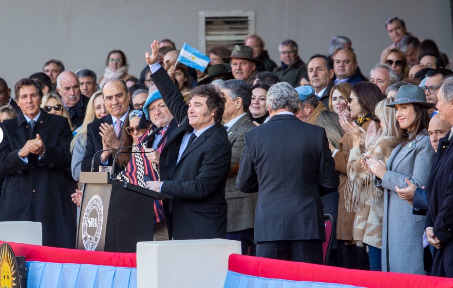 El Presidente anunció la baja de varias retenciones al campo: 