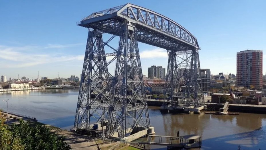 Amenazó con arrojarse desde un puente, un megaoperativo lo impidió y la encontraron ahorcada