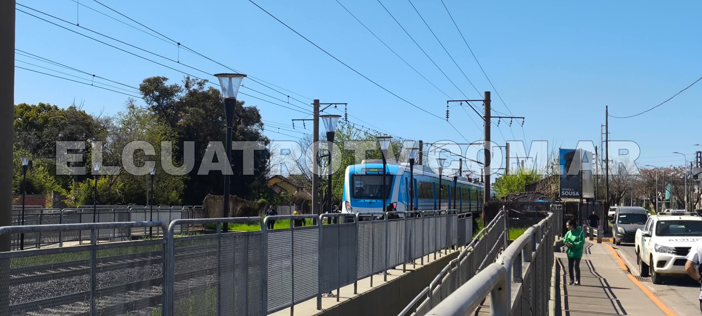 Un hombre fue arrollado mientras cruzaba en bicicleta las vías del Tren Roca en límite con Monte Grande y El Jagüel