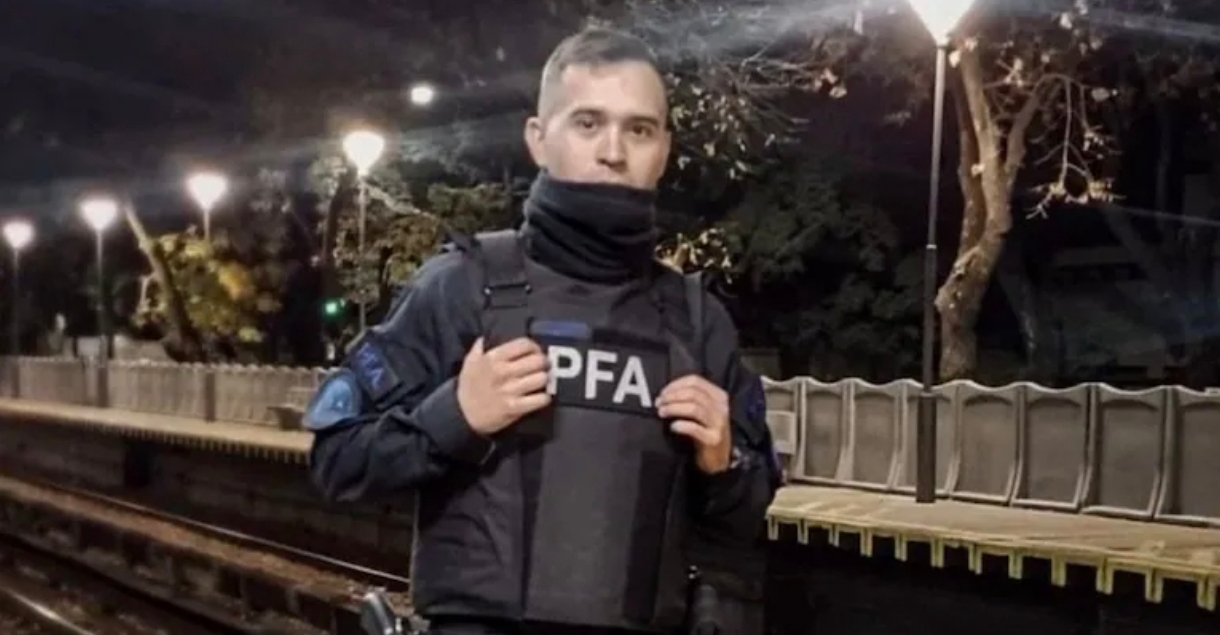 Encontraron muerto a un policía: su compañero dijo que tuvo un accidente con el arma, pero quedó detenido