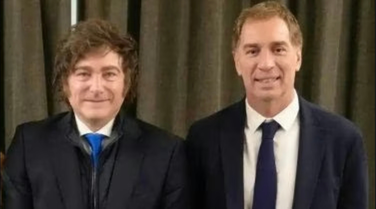 Javier Milei y Diego Santilli cierran campaña de La Libertad Avanza en Ezeiza