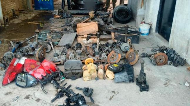 Allanamientos en Esteban Echeverría, Lomas de Zamora y Ezeiza, en los cuales detuvieron a 11 persona