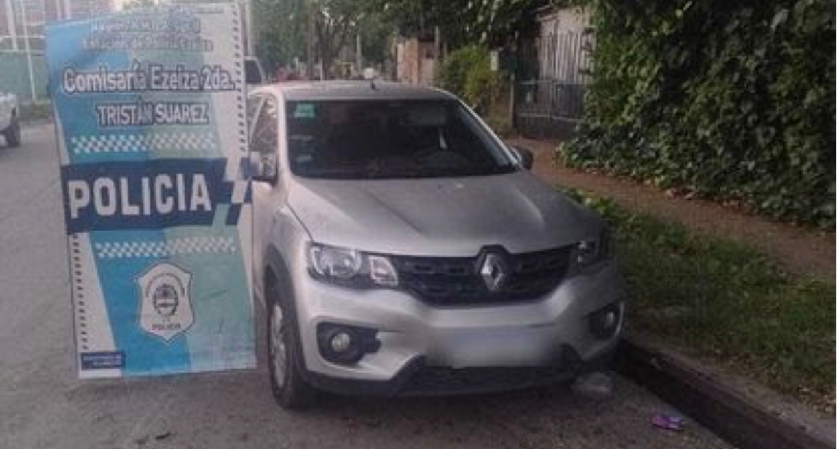 Detuvieron a tres delincuentes por el robo de un vehículo en Carlos Spegazzini y realizaron allanamiento en El Jagüel
