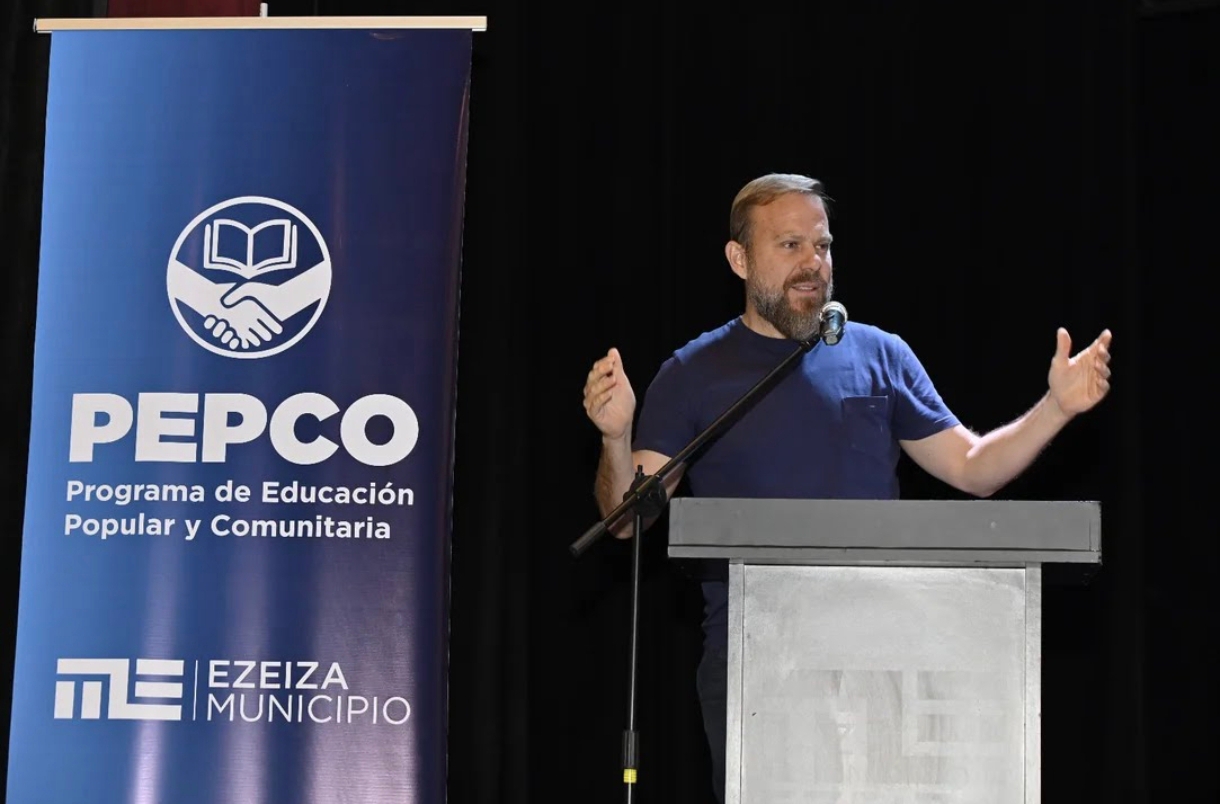 Ezeiza lanzó PEPCO: programa de educación popular y comunitaria para sus 10 UDI