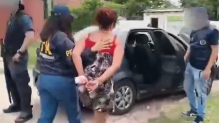 Detuvieron a una mujer acusada de asesinar a puñaladas a un policía retirado en General Rodríguez